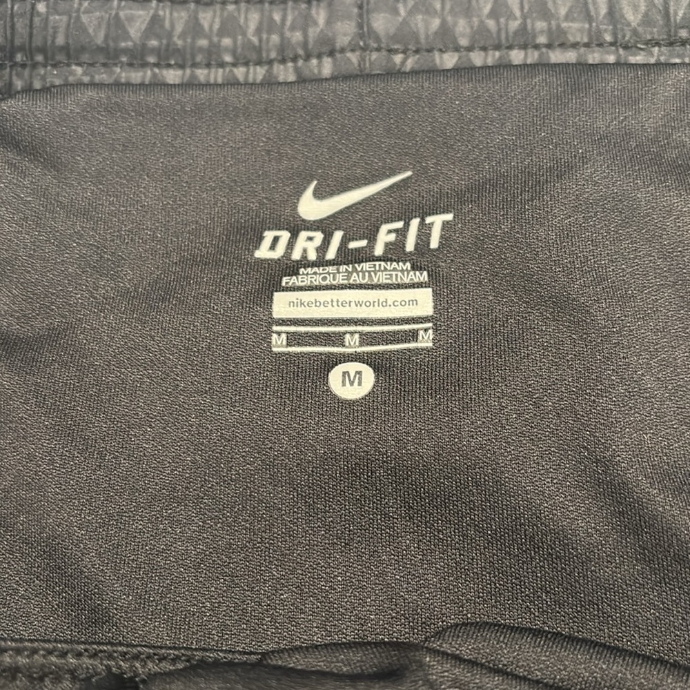 Nike Women’s Running Shorts - Picture 3 of 7